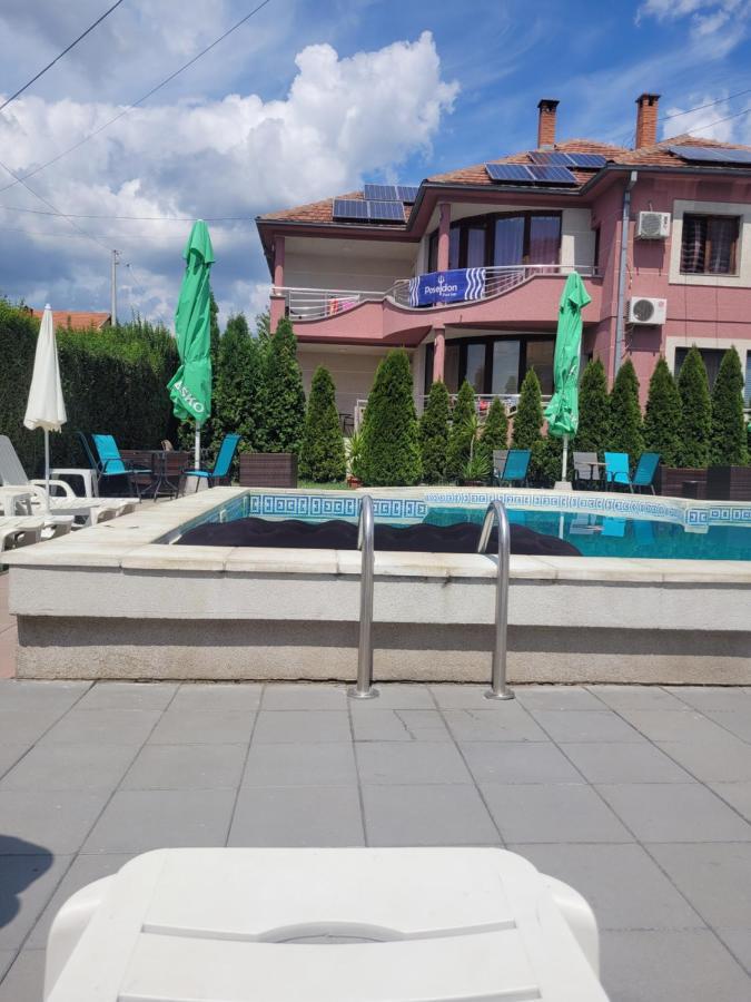 Poseidon Apartment Ni Extérieur photo