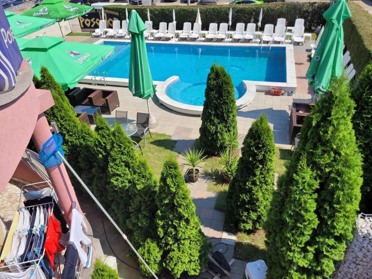 Poseidon Apartment Ni Extérieur photo