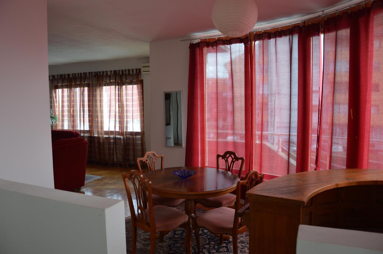 Poseidon Apartment Ni Extérieur photo