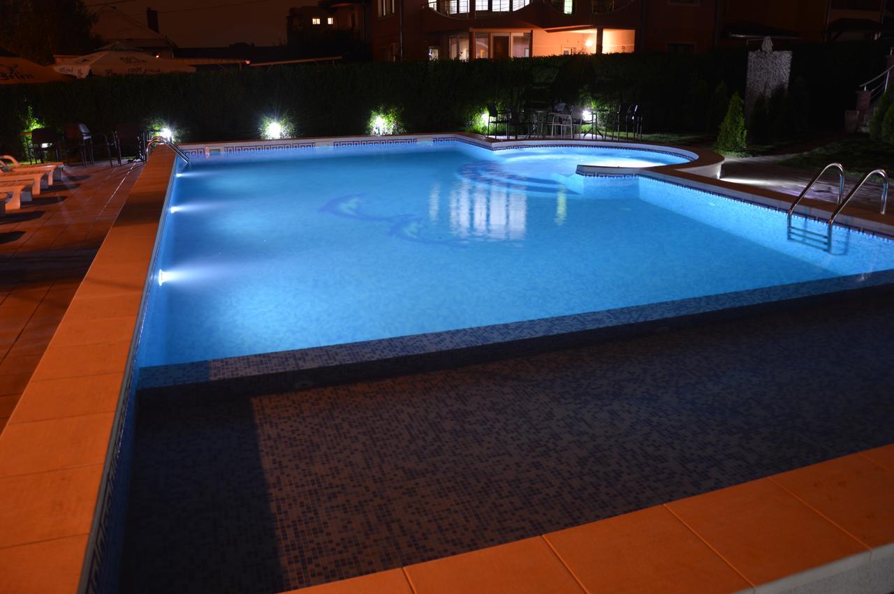 Poseidon Apartment Ni Extérieur photo